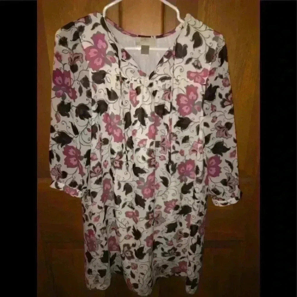 ❤️ 3 for $30 Loft Pink floral dress - Picture 1 of 2